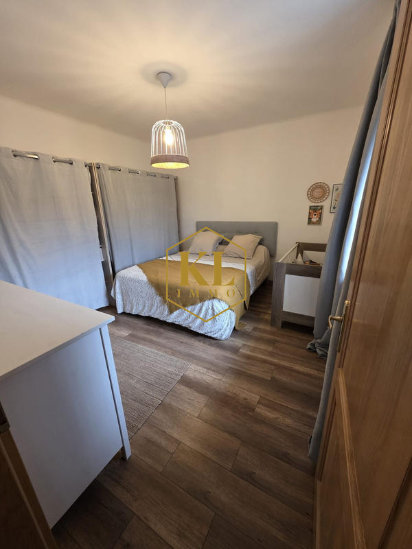 Maison - 165 m² - 7 pièces