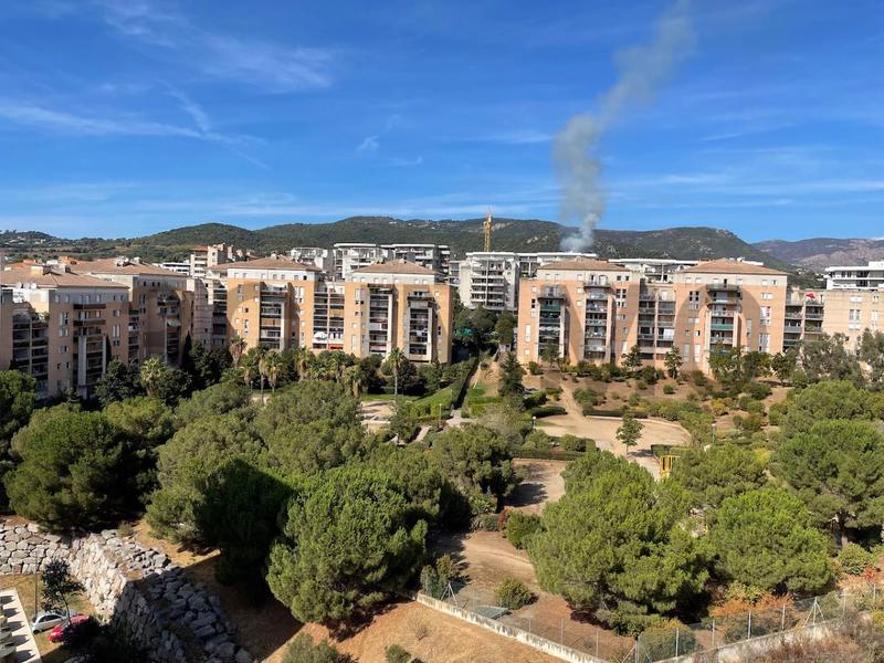 Appartement - 94 m² - 4 pièces