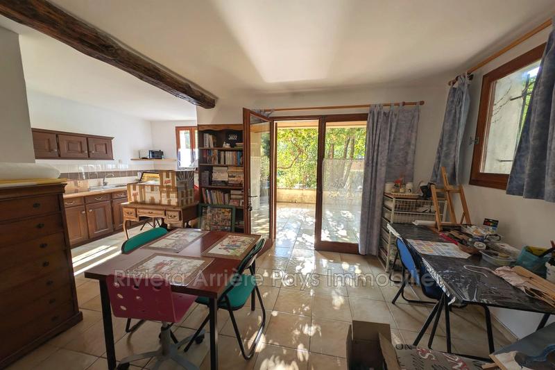 Maison - 93 m² - 5 pièces