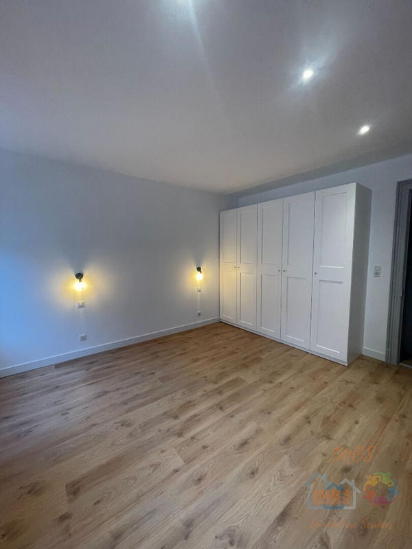 Appartement - 97 m² - 4 pièces