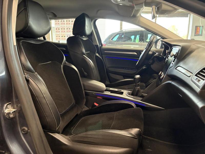 Renault Mégane IV 1.6 Energy dCi 130 Intens Phase 1 / Garantie 12 Mois