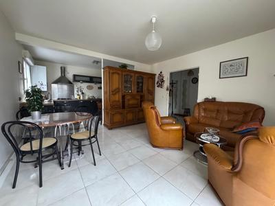 Appartement - 67 m² - 3 pièces