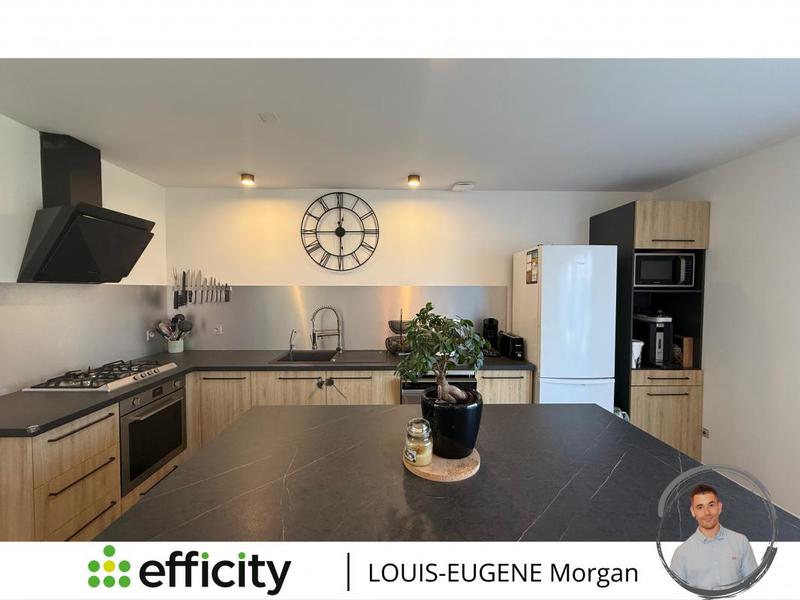 Pavillon - 90 m² - 5 pièces