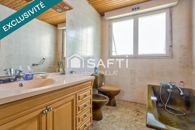 Maison - 140 m² - 6 pièces