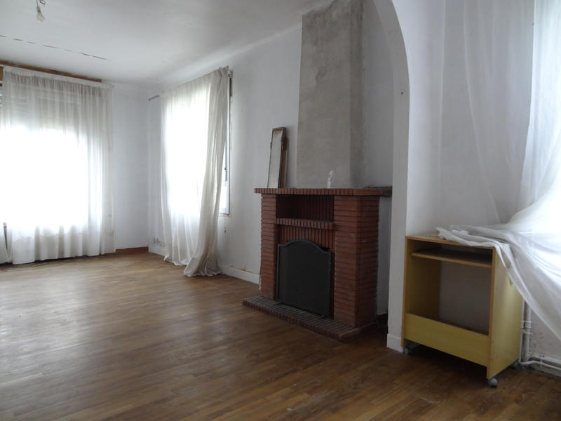 Maison - 93 m² - 4 pièces