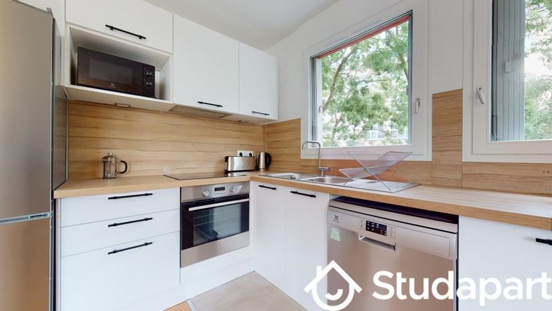 Chambre - 9 m² - 1 pièce