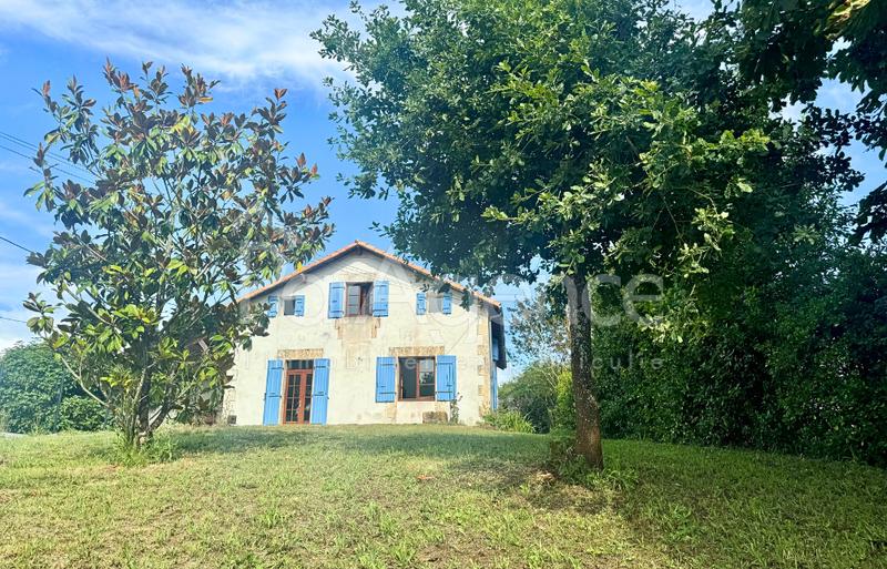 Maison - 148 m² - 6 pièces