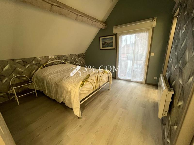 Maison - 177 m² - 10 pièces