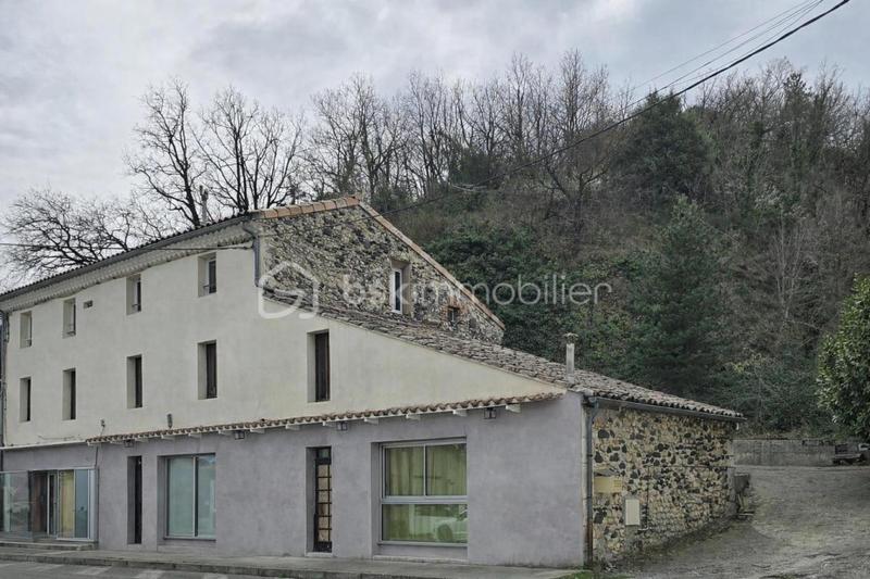 Immeuble - 274 m² - 5 pièces