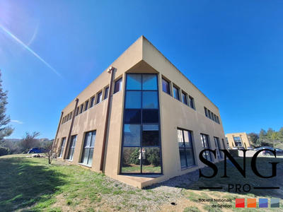 Bureau - 233 m² - 5 pièces