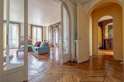 Appartement - 139 m² - 5 pièces