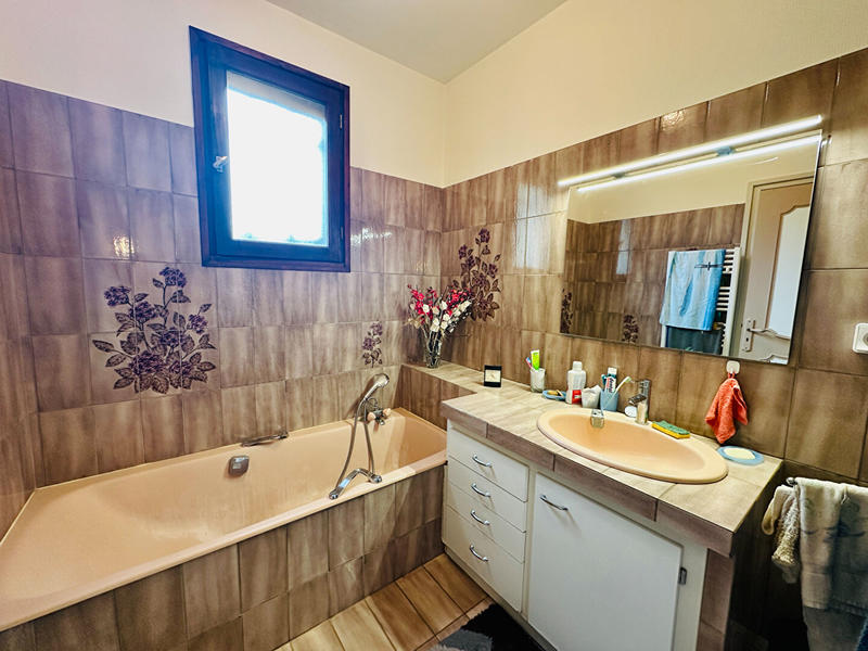 Maison - 115 m² - 4 pièces