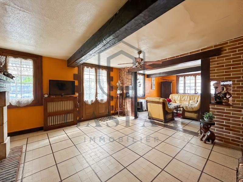 Maison - 143 m² - 5 pièces