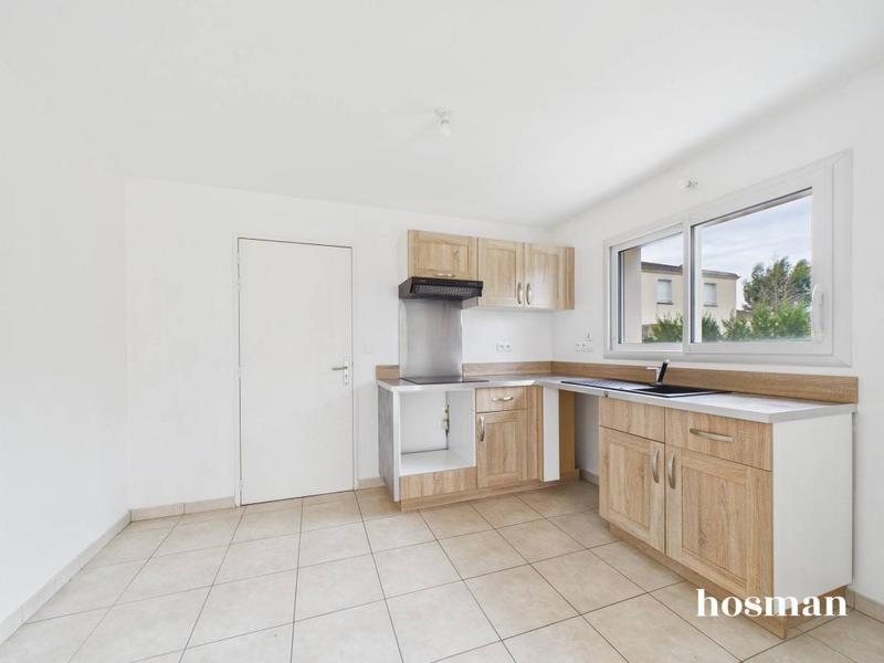 Maison - 96 m² - 4 pièces