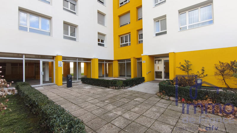 Appartement - 76 m² - 4 pièces