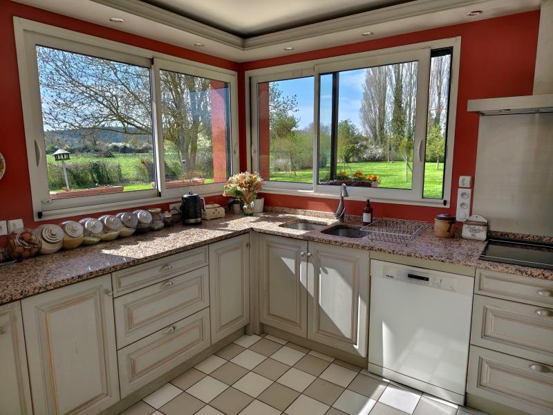 Maison - 332 m² - 9 pièces