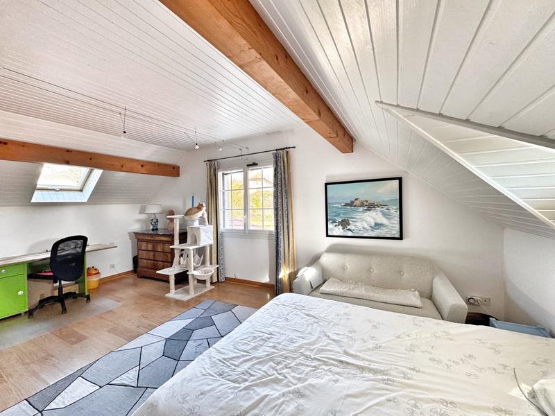 Maison - 200 m² - 5 pièces