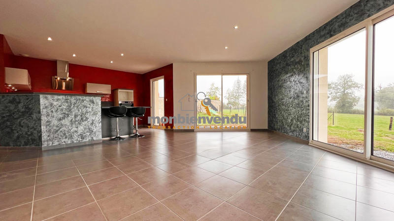 Maison - 111 m² - 5 pièces