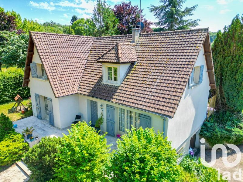 Maison - 143 m² - 7 pièces