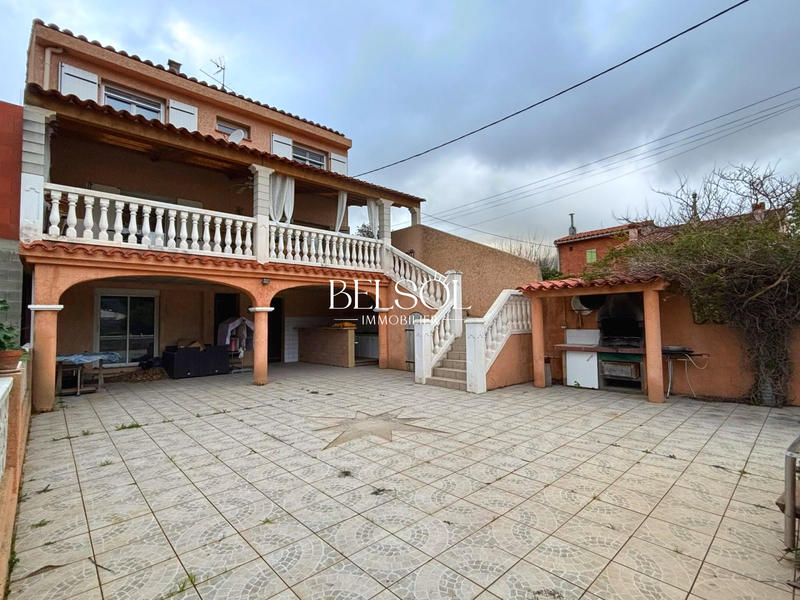 Maison - 130 m² - 7 pièces