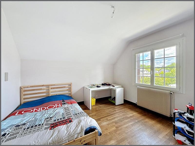 Maison - 253 m² - 10 pièces