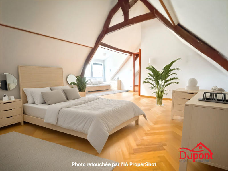 Maison - 105 m² - 5 pièces