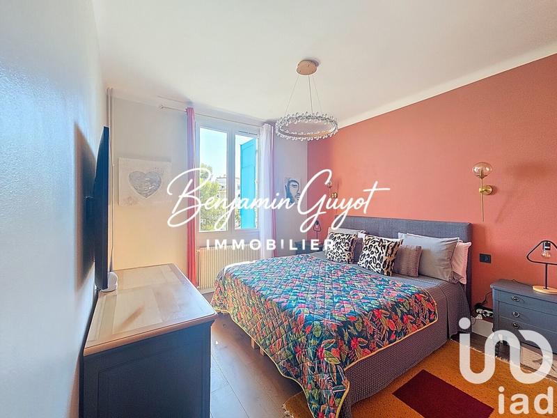 Appartement - 99 m² - 3 pièces