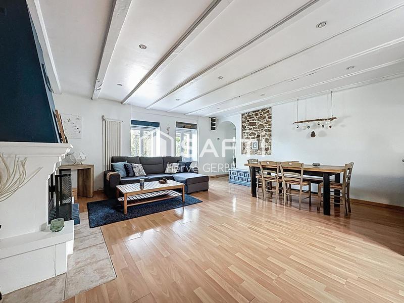 Maison - 111 m² - 4 pièces