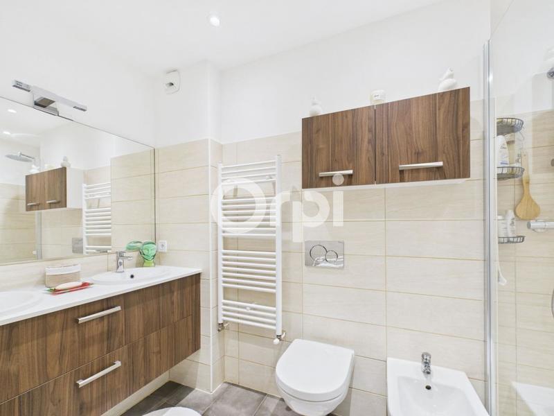 Appartement - 74 m² - 3 pièces