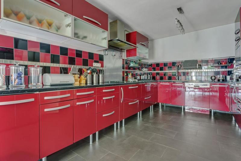 Maison - 167 m² - 5 pièces