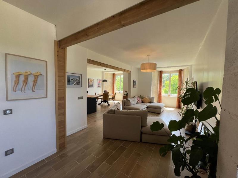 Maison - 108 m² - 4 pièces