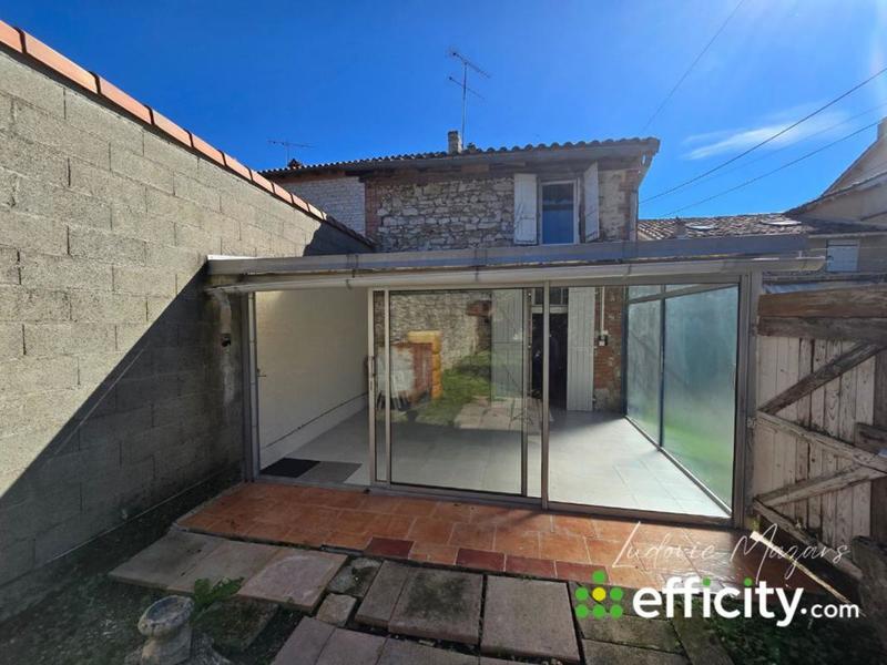 Maison - 121 m² - 5 pièces