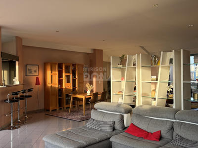 Appartement - 194 m² - 5 pièces