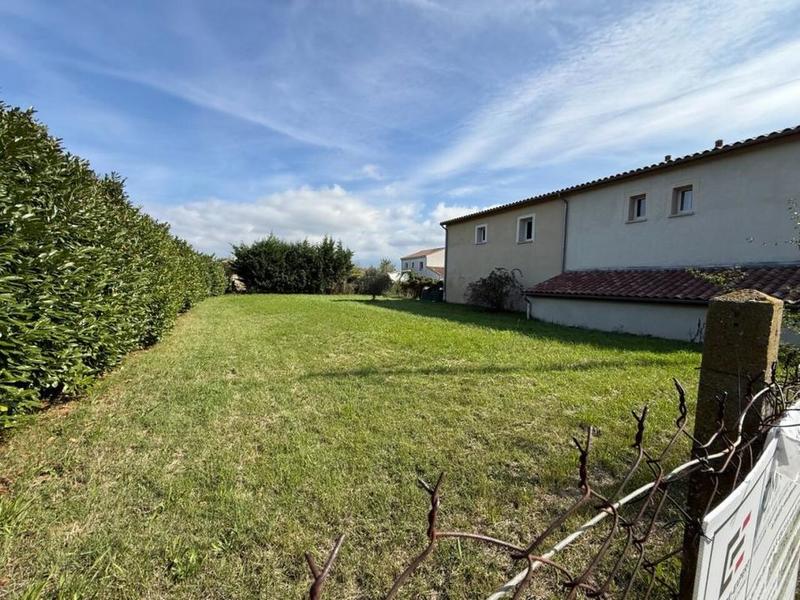 Terrain constructible - 564 m²