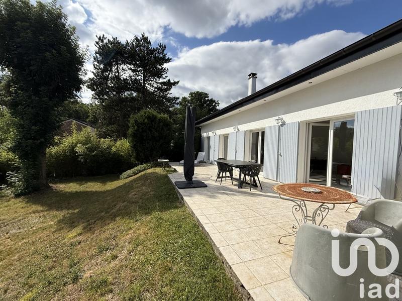 Maison - 183 m² - 7 pièces