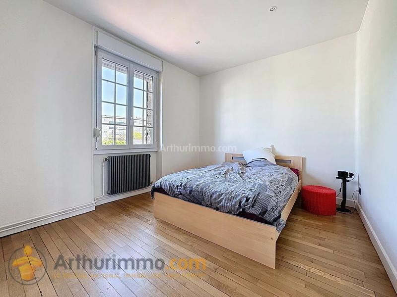 Maison - 92 m² - 5 pièces