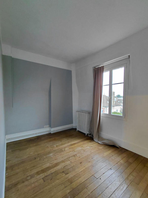 Appartement - 81 m² - 3 pièces
