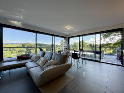 Appartement - 149 m² - 6 pièces