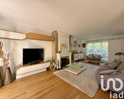 Maison - 127 m² - 6 pièces