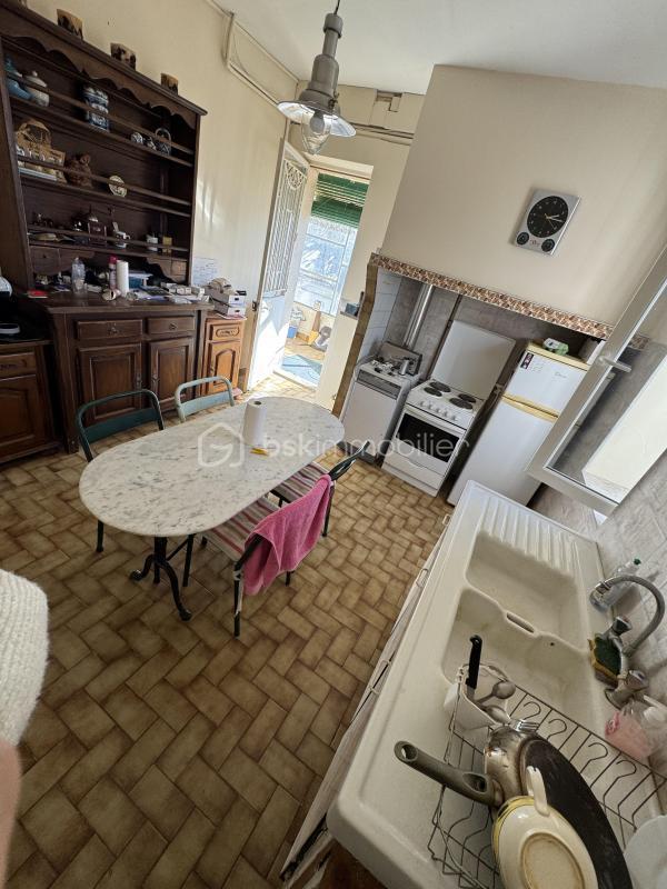 Demeure - 248 m² - 8 pièces