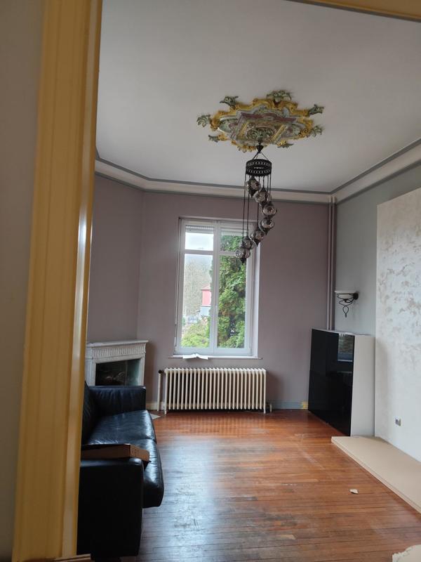 Maison - 250 m² - 8 pièces