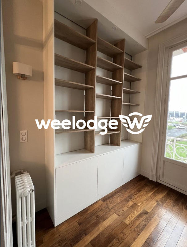 Bureau - 160 m² - 6 pièces