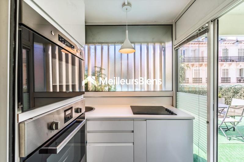 Appartement - 81 m² - 4 pièces