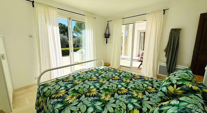 Villa - 250 m² - 10 pièces