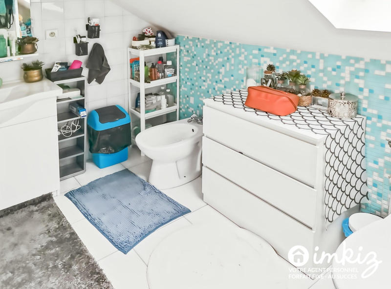 Maison - 107 m² - 6 pièces