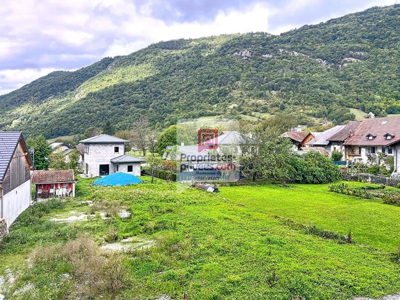 Grange - 600 m² - 7 pièces