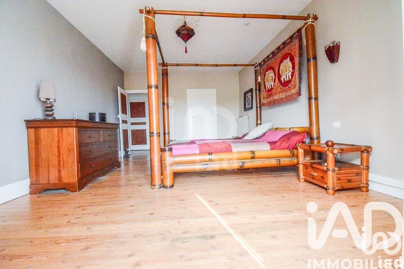 Maison de campagne - 334 m² - 10 pièces