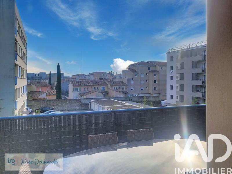 Appartement - 77 m² - 3 pièces