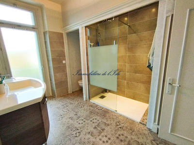 Maison - 265 m² - 12 pièces