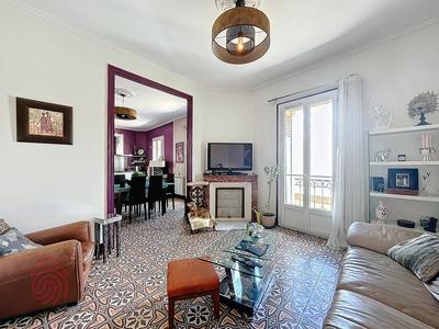 Appartement - 89 m² - 4 pièces